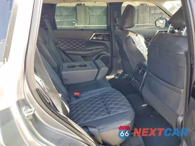 Zdjęcie 11 z 13 samochodu: 2023 MITSUBISHI OUTLANDER SEL VIN:JA4J3VA89PZ043832 - miniatura