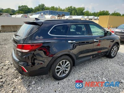 Trzecie zdjęcie samochodu z tyłu: 2017 HYUNDAI SANTA FE SE VIN:KM8SMDHF9HU209413 - miniatura