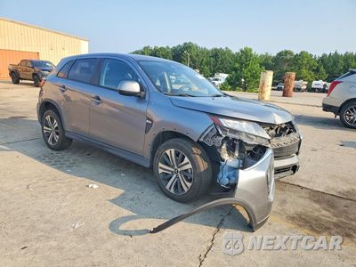 Czwarte zdjęcie samochodu z boku: 2024 MITSUBISHI OUTLANDER SPORT S/SE VIN:JA4ARUAU2RU007180 - miniatura