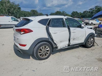 Trzecie zdjęcie samochodu z tyłu: 2017 HYUNDAI TUCSON ECO VIN:KM8J33A21HU576175 - miniatura