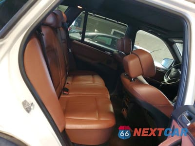 Zdjęcie 11 z 14 samochodu: 2013 BMW X5 XDRIVE50I VIN:5UXZV8C5XD0C17383 - miniatura