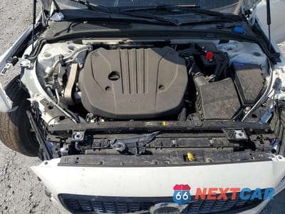 Zdjęcie 11 z 12 samochodu: 2025 VOLVO S60 CORE VIN:7JRL12FJ5SG369129 - miniatura