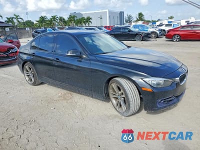 Czwarte zdjęcie samochodu z boku: 2013 BMW 328 I VIN:WBA3A5G50DNP21529 - miniatura