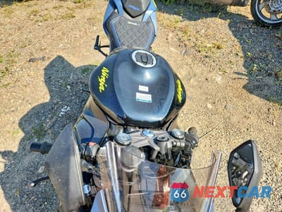 Piąte zdjęcie samochodu w środku: 2022 KAWASAKI ZX636 K VIN:JKBZXJH11NA012879 - miniatura