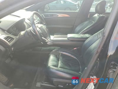 Zdjęcie 7 z 12 samochodu: 2017 LINCOLN MKZ HYBRID RESERVE VIN:3LN6L5MU5HR638912 - miniatura