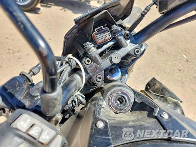 Zdjęcie 7 z 9 samochodu: 2026 KAWASAKI ZR900 S VIN:ML5ZRDS10TDA10032 - miniatura