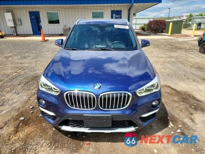 Piąte zdjęcie samochodu w środku: 2018 BMW X1 SDRIVE28I VIN:WBXHU7C39J3F04607 - miniatura