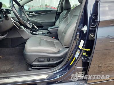 Zdjęcie 12 z 13 samochodu: 2014 HYUNDAI SONATA LIMITED 2.0T VIN:5NPEC4AB1EH892757 - miniatura