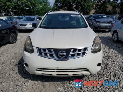 Piąte zdjęcie samochodu w środku: 2014 NISSAN ROGUE SELECT S VIN:JN8AS5MT5EW616236 - miniatura