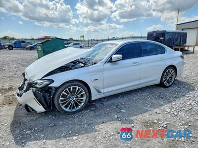 2023 BMW 530XE WBA33AG09PCM09829 - główne zdjęcie licytacji z USA - miniatura