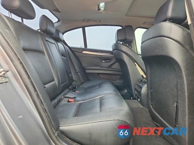 Zdjęcie 10 z 13 samochodu: 2012 BMW 528 XI VIN:WBAXH5C52CDW09340 - miniatura