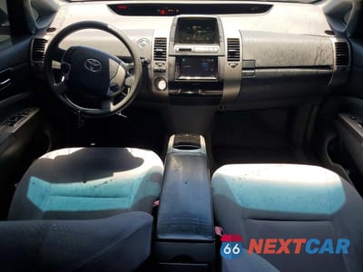 Zdjęcie 8 z 12 samochodu: 2006 TOYOTA PRIUS BASE VIN:JTDKB20U463195285 - miniatura