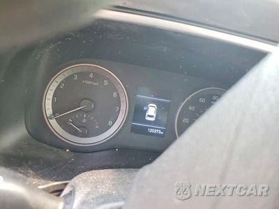 Zdjęcie 9 z 13 samochodu: 2019 HYUNDAI TUCSON SE VIN:KM8J23A4XKU901062 - miniatura