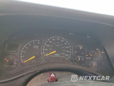 Zdjęcie 9 z 13 samochodu: 2001 CHEVROLET SILVERADO K2500 HEAVY DUTY VIN:1GCHK23U61F116051 - miniatura