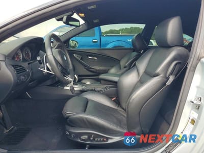 Zdjęcie 7 z 12 samochodu: 2007 BMW M6 VIN:WBSEH93547CY23543 - miniatura