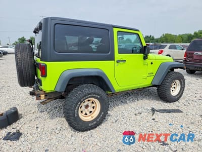 Trzecie zdjęcie samochodu z tyłu: 2013 JEEP WRANGLER SPORT VIN:1C4AJWAGXDL503037 - miniatura