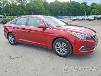 Czwarte zdjęcie samochodu z boku: 2015 HYUNDAI SONATA SE VIN:5NPE24AF2FH219032 - miniatura