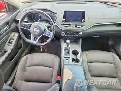 Zdjęcie 8 z 13 samochodu: 2019 NISSAN ALTIMA SV VIN:1N4BL4DV9KC178087 - miniatura