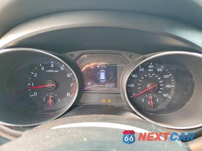 Zdjęcie 9 z 13 samochodu: 2019 KIA SEDONA EX VIN:KNDMB5C16K6549361 - miniatura