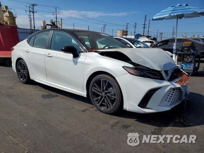 Czwarte zdjęcie samochodu z boku: 2025 TOYOTA CAMRY XSE VIN:4T1DAACK8SU141391 - miniatura