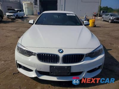 Piąte zdjęcie samochodu w środku: 2018 BMW 430I VIN:WBA4Z1C54JEC60541 - miniatura