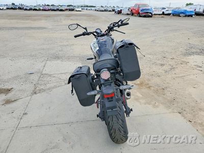 Czwarte zdjęcie samochodu z boku: 2025 YAMAHA MTM690 VIN:JYARM42Y6SA001247 - miniatura