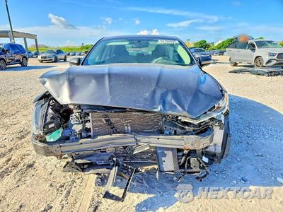 Piąte zdjęcie samochodu w środku: 2018 FORD FUSION SE HYBRID VIN:3FA6P0LU7JR169282 - miniatura