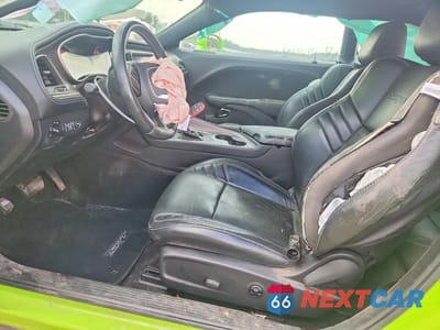 Zdjęcie 7 z 12 samochodu: 2023 DODGE CHALLENGER SRT HELLCAT VIN:2C3CDZC96PH562902 - miniatura