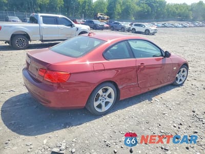 Trzecie zdjęcie samochodu z tyłu: 2011 BMW 328 XI SULEV VIN:WBAKF5C59BE655272 - miniatura