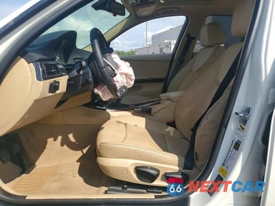 Zdjęcie 7 z 12 samochodu: 2007 BMW 328 I VIN:WBAVA33547PG40354 - miniatura