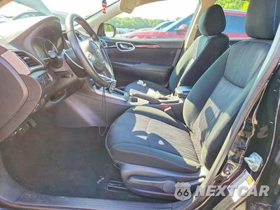 Zdjęcie 7 z 12 samochodu: 2019 NISSAN SENTRA SV VIN:3N1AB7AP7KY418487 - miniatura