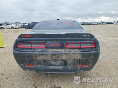 Zdjęcie 6 z 12 samochodu: 2015 DODGE CHALLENGER SRT 392 VIN:2C3CDZDJ2FH910492 - miniatura