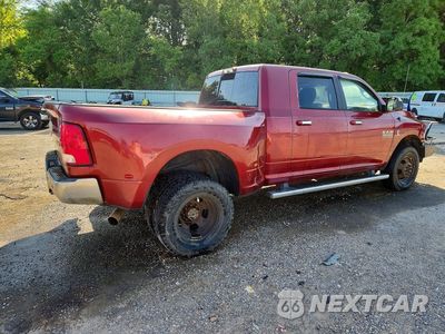 Trzecie zdjęcie samochodu z tyłu: 2014 RAM 3500 SLT VIN:3C63RRLL7EG215950 - miniatura