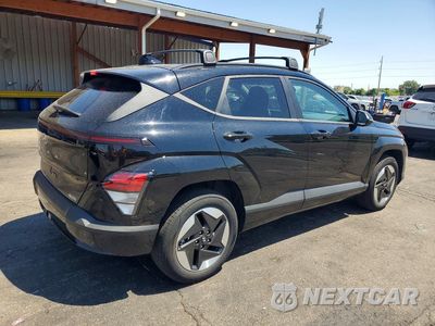 Trzecie zdjęcie samochodu z tyłu: 2024 HYUNDAI KONA SEL VIN:KM8HC3A6XRU011569 - miniatura