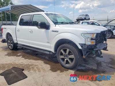 Czwarte zdjęcie samochodu z boku: 2016 FORD F150 SUPERCREW VIN:1FTEW1EG7GFA69226 - miniatura