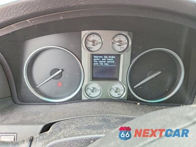 Zdjęcie 9 z 13 samochodu: 2010 LEXUS LX 570 VIN:JTJHY7AX6A4035973 - miniatura