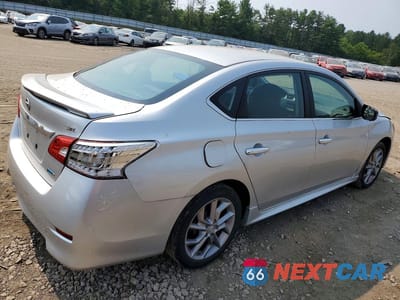 Trzecie zdjęcie samochodu z tyłu: 2014 NISSAN SENTRA SR VIN:3N1AB7AP1EY270261 - miniatura