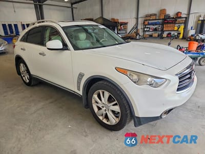 Czwarte zdjęcie samochodu z boku: 2012 INFINITI FX35 VIN:JN8AS1MW6CM155401 - miniatura