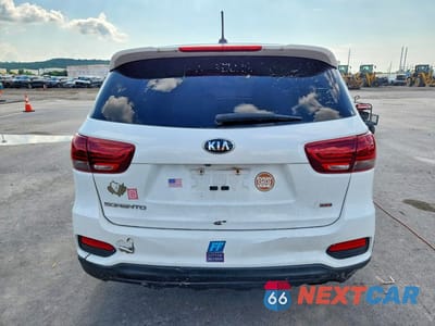Zdjęcie 6 z 13 samochodu: 2019 KIA SORENTO LX VIN:5XYPG4A35KG511159 - miniatura