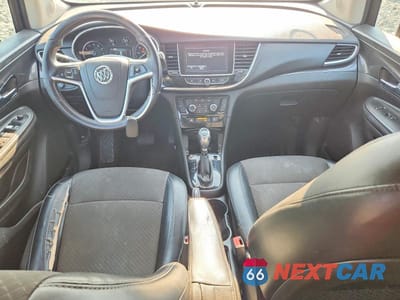Zdjęcie 8 z 13 samochodu: 2018 BUICK ENCORE PREFERRED VIN:KL4CJASB3JB517775 - miniatura