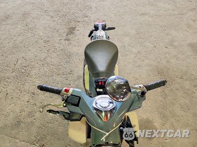Piąte zdjęcie samochodu w środku: 2023 HONDA C125 A VIN:MLHJA5853P5100876 - miniatura