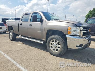 Czwarte zdjęcie samochodu z boku: 2014 CHEVROLET SILVERADO K2500 HEAVY DUTY LT VIN:1GC1KXCG3EF137812 - miniatura