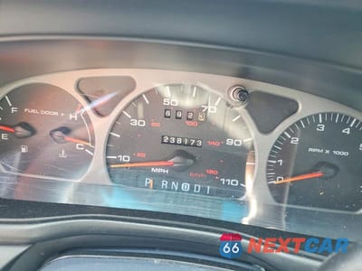 Zdjęcie 9 z 12 samochodu: 1999 FORD TAURUS SE VIN:1FAFP53U2XA116053 - miniatura