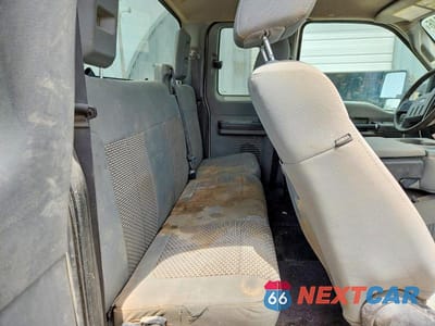 Zdjęcie 10 z 12 samochodu: 2011 FORD F250 SUPER DUTY VIN:1FT7X2A66BEA69323 - miniatura