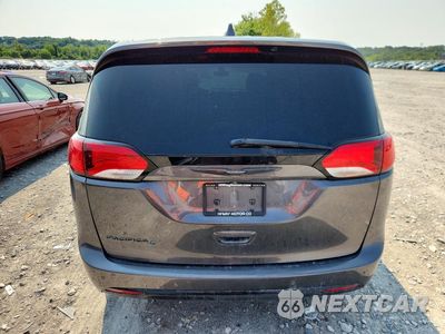 Zdjęcie 6 z 13 samochodu: 2020 CHRYSLER PACIFICA TOURING VIN:2C4RC1FG7LR149458 - miniatura