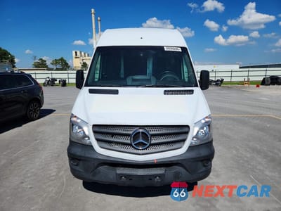 Piąte zdjęcie samochodu w środku: 2016 MERCEDES-BENZ SPRINTER 2500 VIN:WD3PE8DD6GP247255 - miniatura