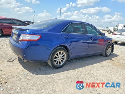 Trzecie zdjęcie samochodu z tyłu: 2011 TOYOTA CAMRY HYBRID VIN:4T1BB3EKXBU127666 - miniatura
