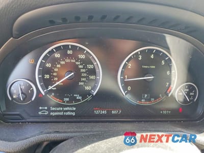 Zdjęcie 9 z 13 samochodu: 2014 BMW X3 XDRIVE28I VIN:5UXWX9C59E0D41357 - miniatura