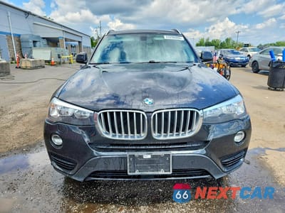 Piąte zdjęcie samochodu w środku: 2017 BMW X3 XDRIVE28I VIN:5UXWX9C37H0W79050 - miniatura