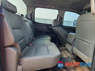 Zdjęcie 10 z 13 samochodu: 2017 CHEVROLET SILVERADO K3500 VIN:1GC4KYCY7HF144116 - miniatura